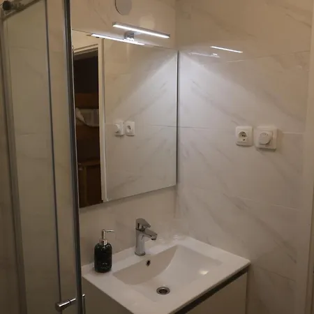 Apartma As *