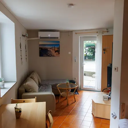 Apartma As *
